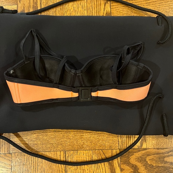 TRIANGL iconic style neoprene bikin with neoprene drawstring bag - Picture 4 of 14